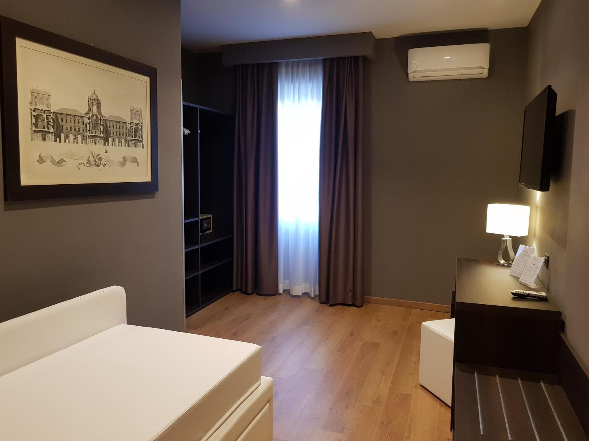 Superior Double Room,1446947134:JPEG