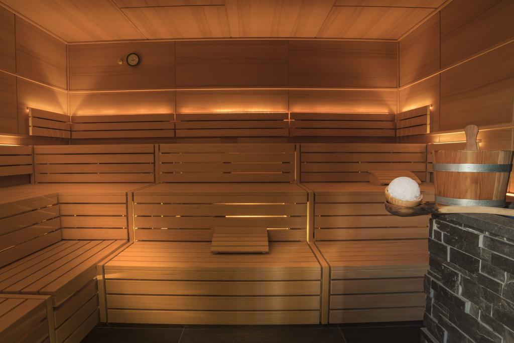 Single Room Spa Access