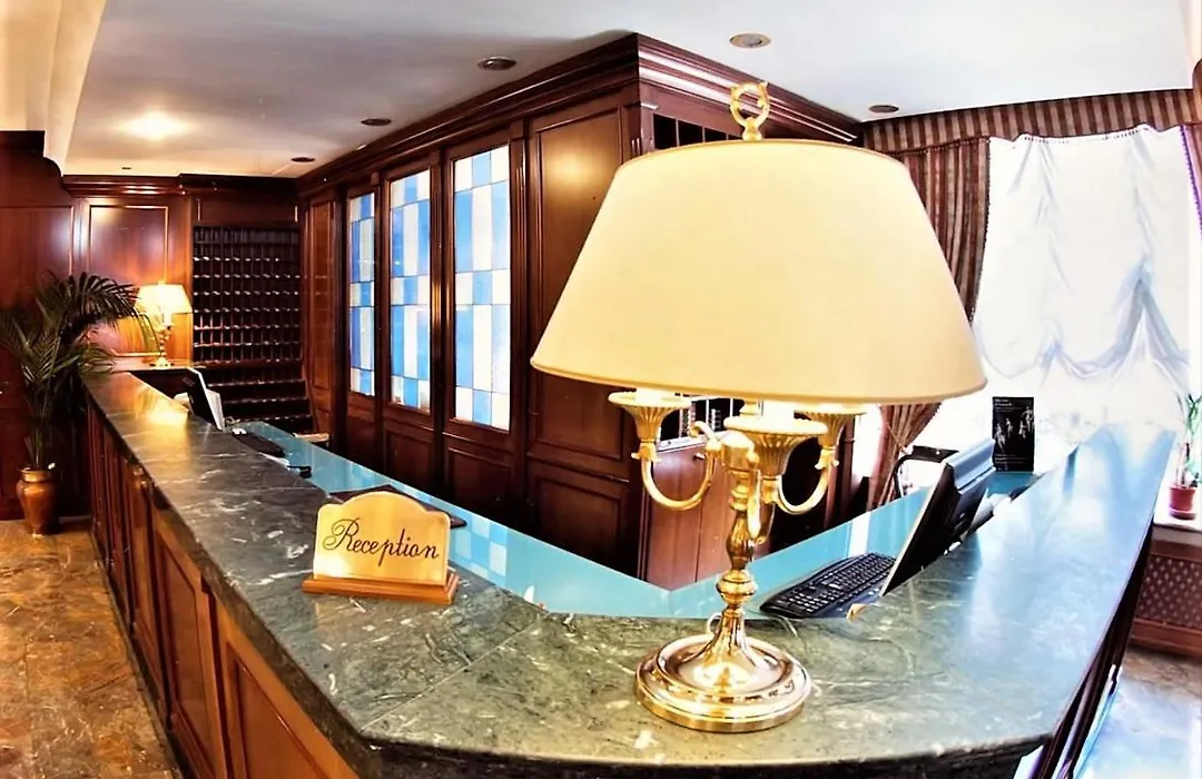City Hotel Caserta-1