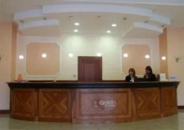 Gold Hotel-1